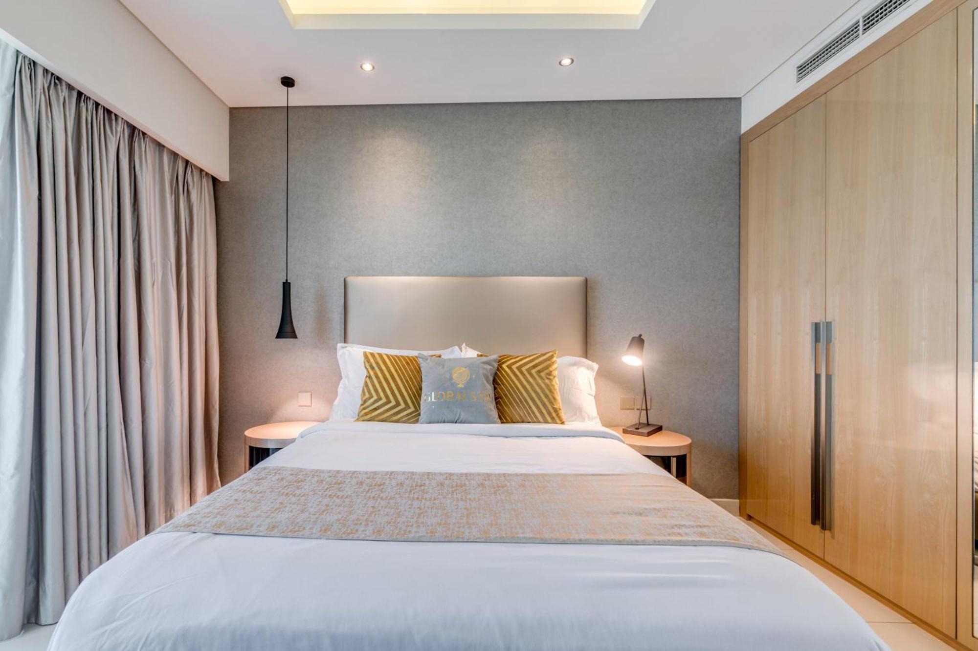 Globalstay Damac Towers By Paramount In Business Bay Dubai Bagian luar foto