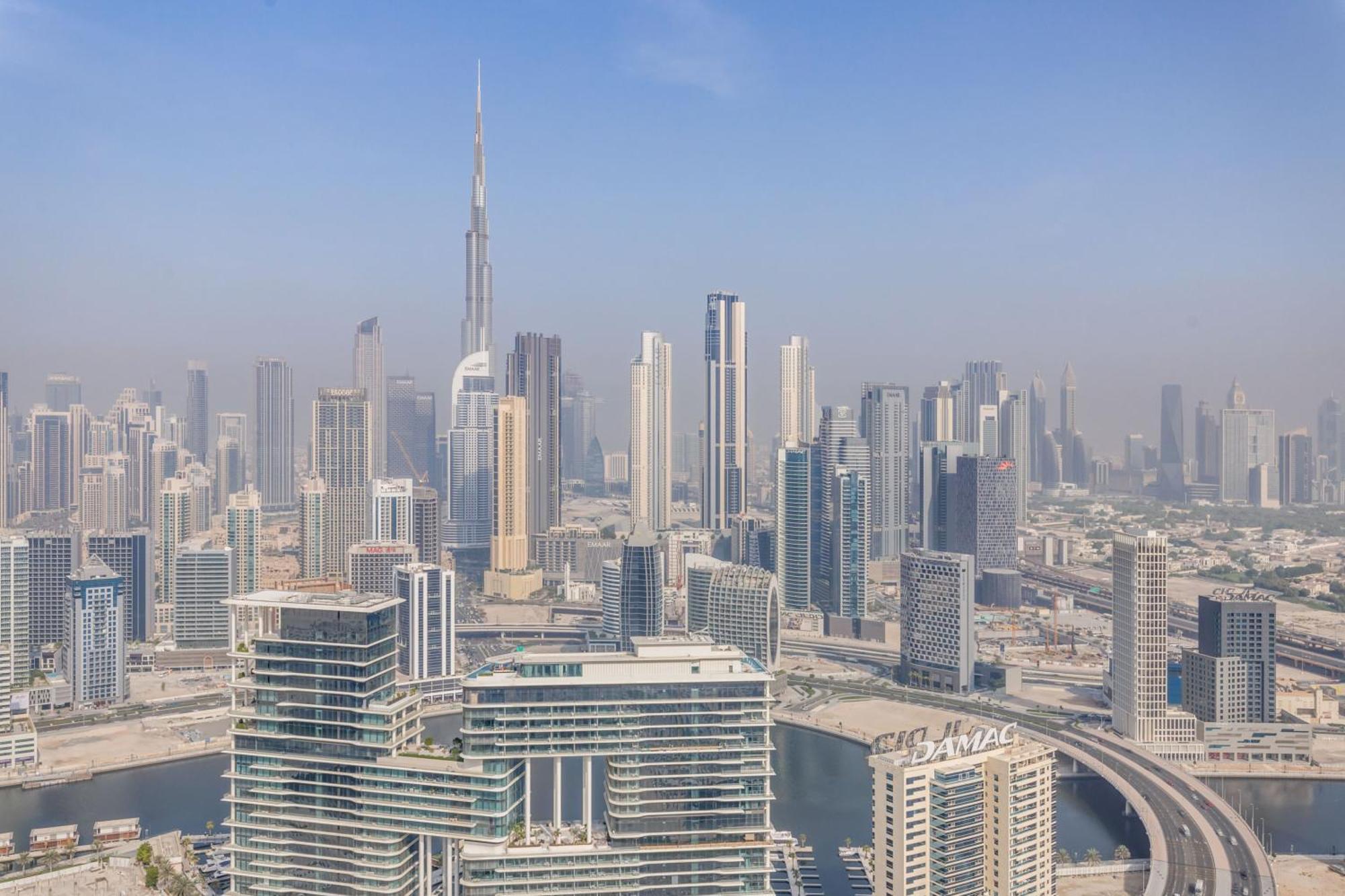Globalstay Damac Towers By Paramount In Business Bay Dubai Bagian luar foto